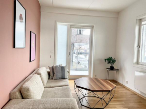 Central apartment by the sea